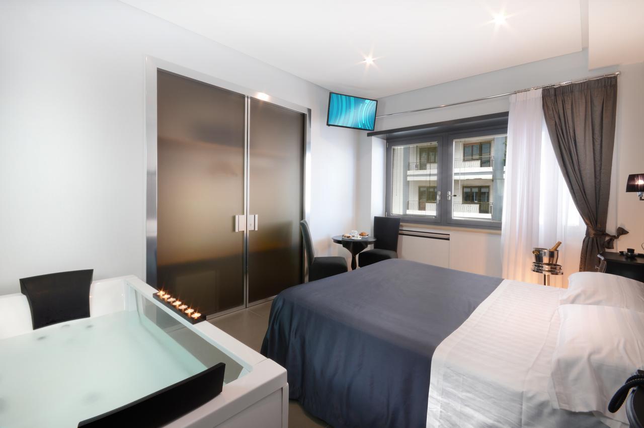 Barbarella Suite Napels Buitenkant foto