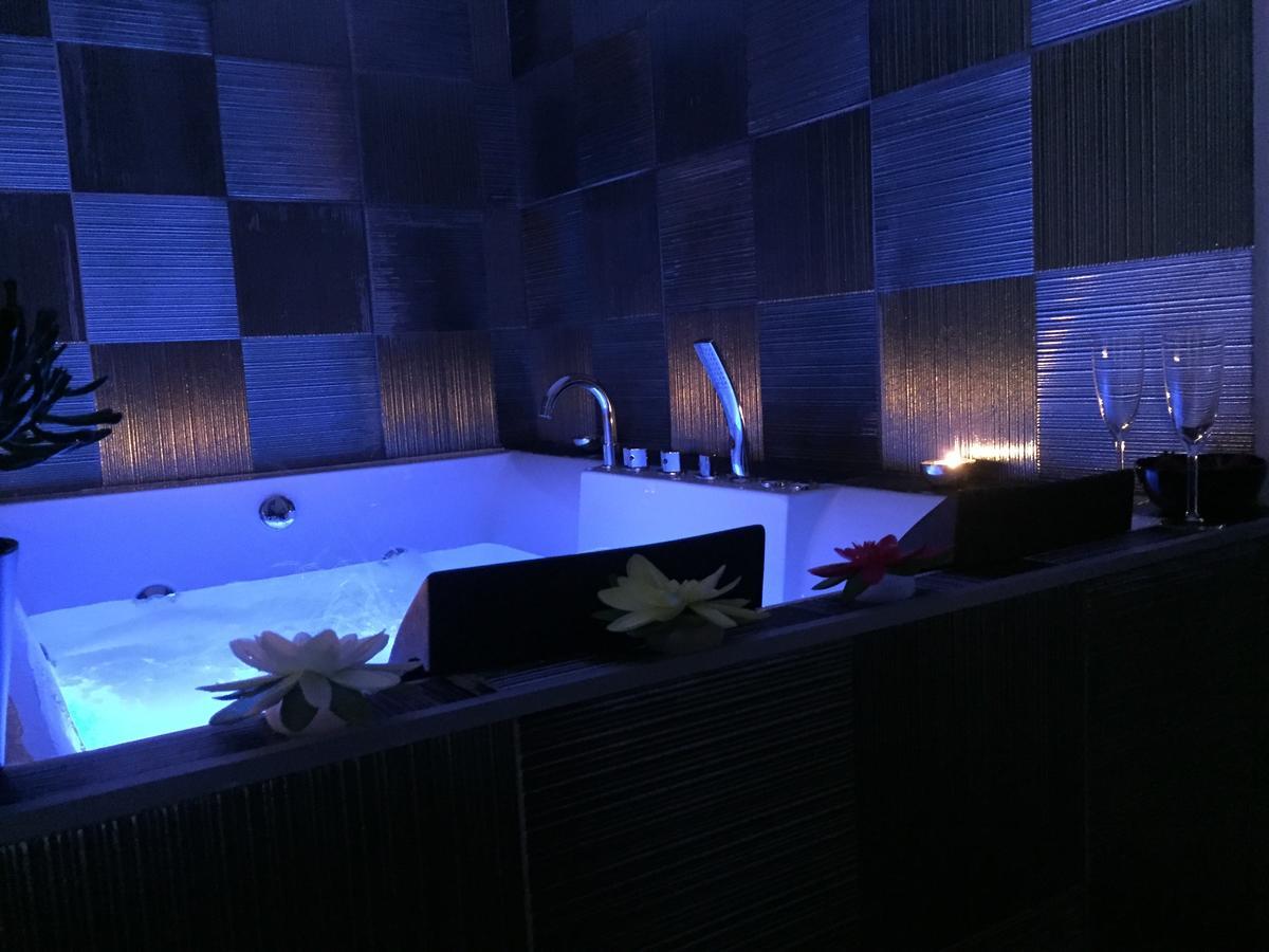 Barbarella Suite Napels Buitenkant foto