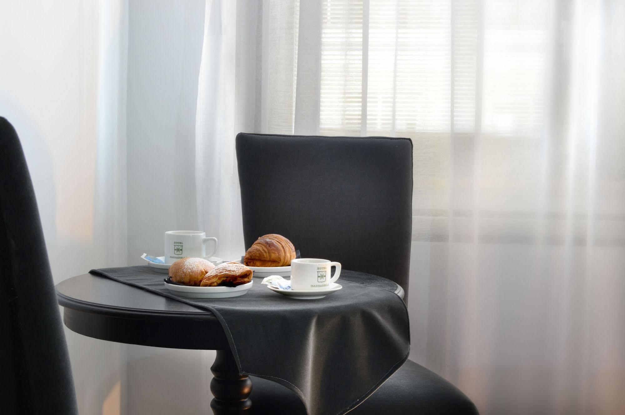 Barbarella Suite Napels Buitenkant foto